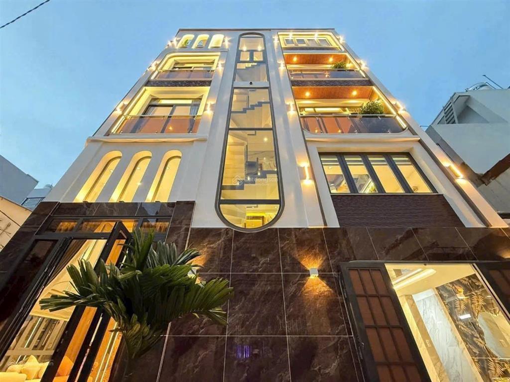 Siêu phẩm góc hai mặt tiền siêu đẹp  có thang máy  ngang rộng 6m  5 tầng  full nội thất  9x tỷ