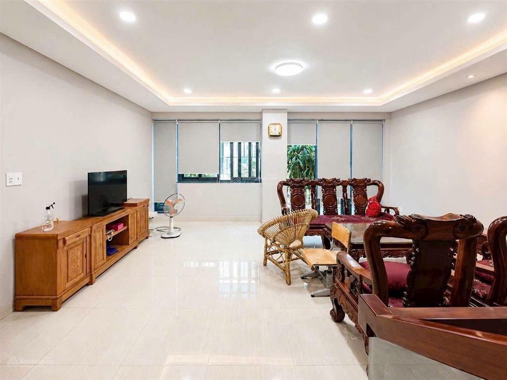 Nhà phố ngang rộng 6m x19m  4 tầng  2 mặt tiền đường 8m thông  đường bờ sông tham lương bến cát