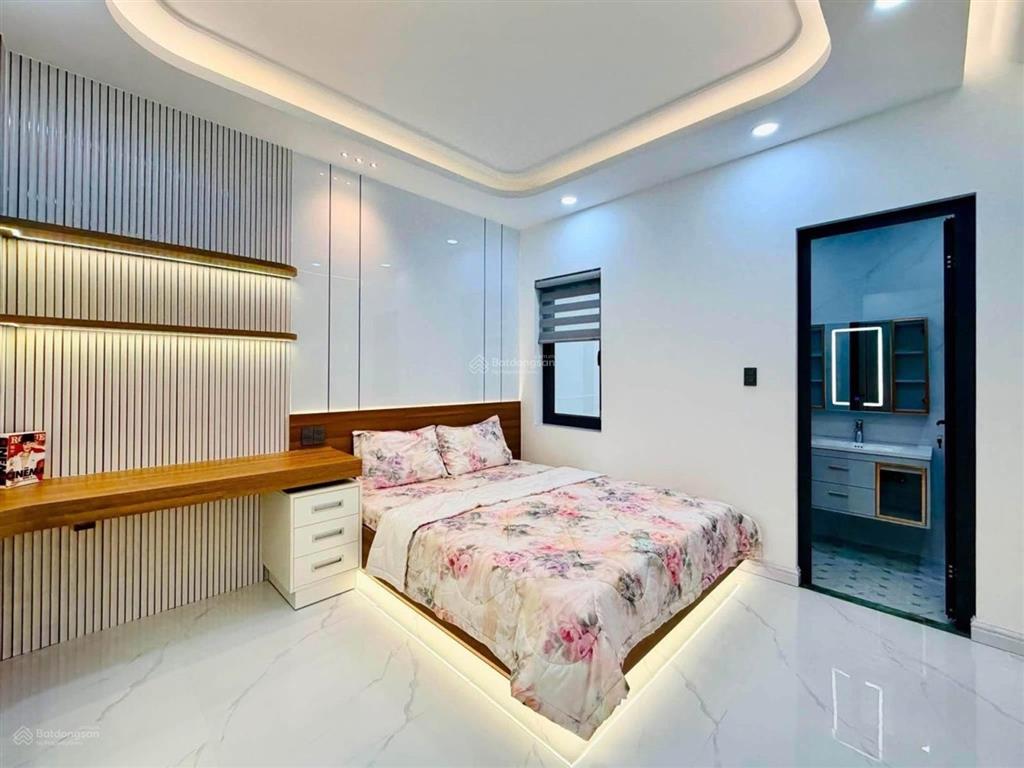 Siêu phẩm 6 tầng thang máy trung tâm gò vấp đẹp không tỳ vết full nội thất cao cấp giá 14 x tỷ