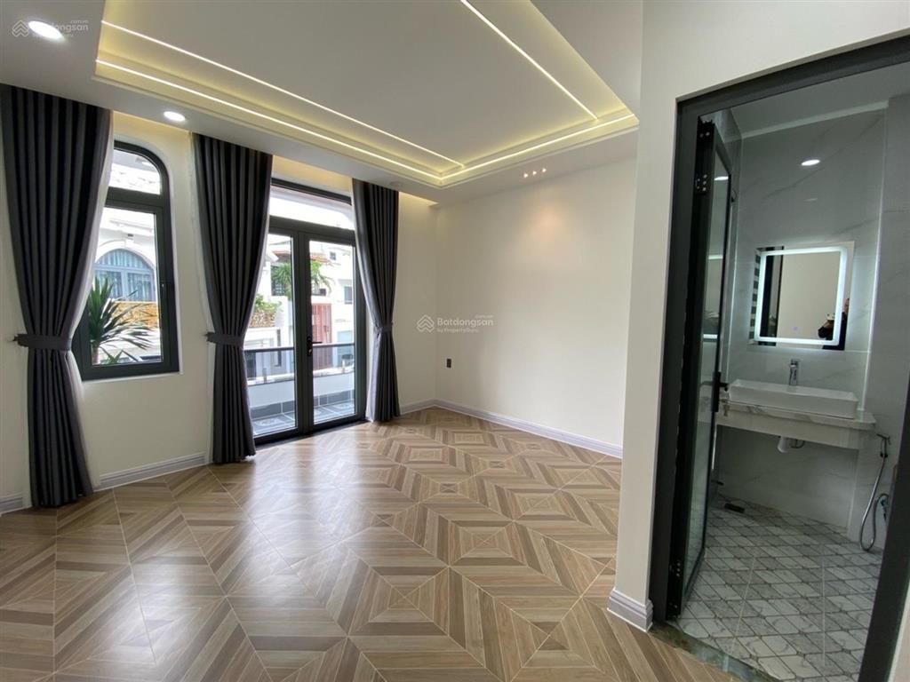 Siêu phẩm 6 tầng thang máy trung tâm gò vấp đẹp không tỳ vết full nội thất cao cấp giá 14 x tỷ