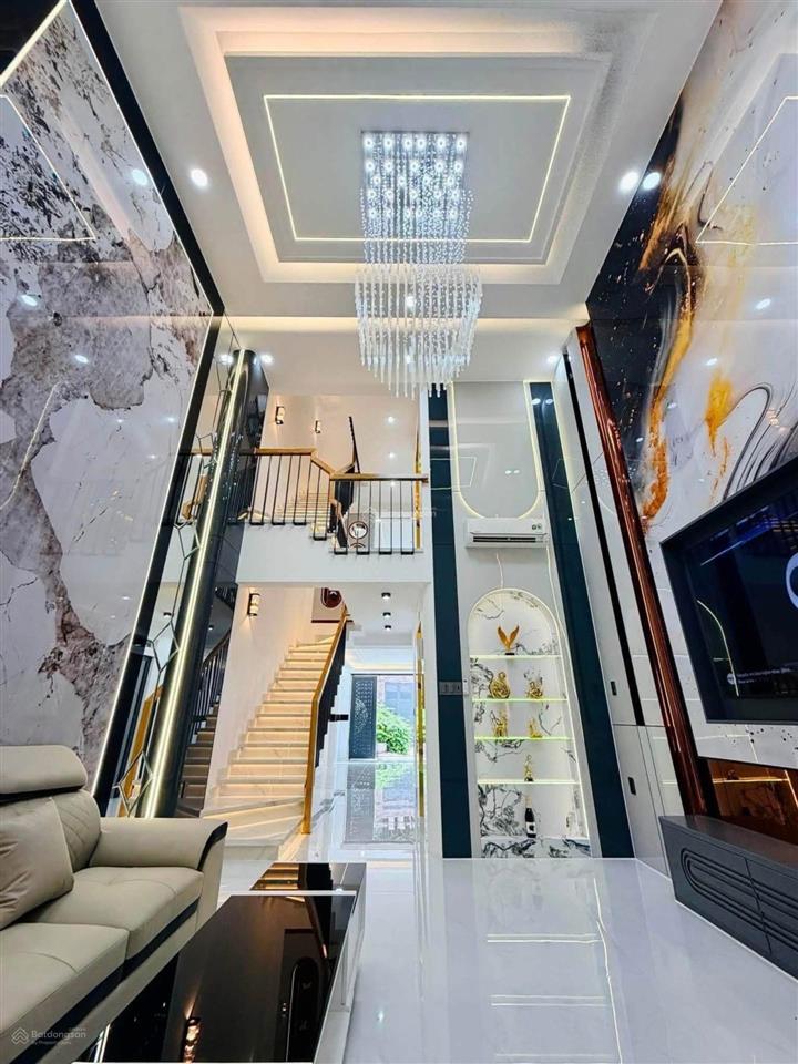 Siêu phẩm 6 tầng thang máy trung tâm gò vấp đẹp không tỳ vết full nội thất cao cấp giá 14 x tỷ