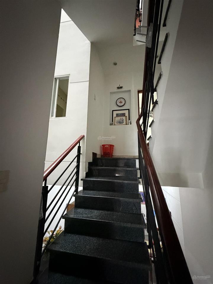 Bán nhà hẻm xe tải, ngay công viên văn hóa gò vấp, đường bờ sông bến cát tham lương  giá 8,6 tỷ !