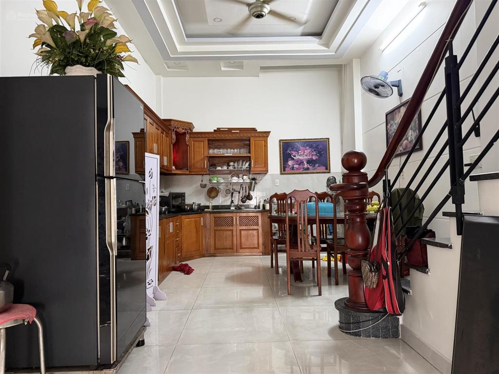 Bán nhà hẻm xe tải, ngay công viên văn hóa gò vấp, đường bờ sông bến cát tham lương  giá 8,6 tỷ !