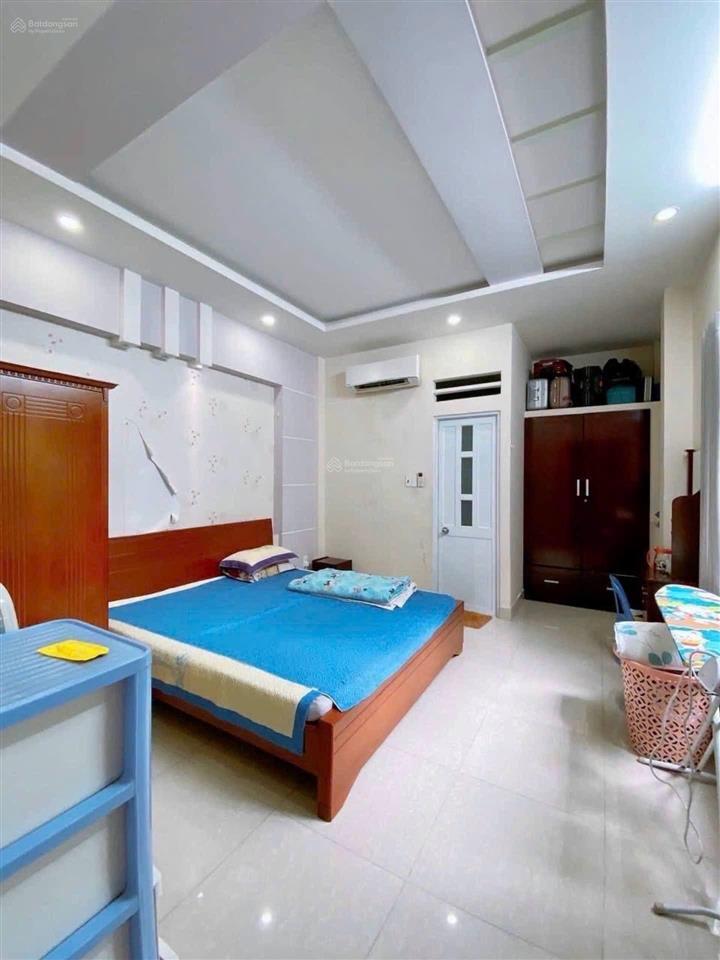 8.6 tỷ  căn góc 4 tầng 4x16m  sổ vuông vức  2 mặt hẻm xe tải  thông tứ hướng  phạm văn chiêu
