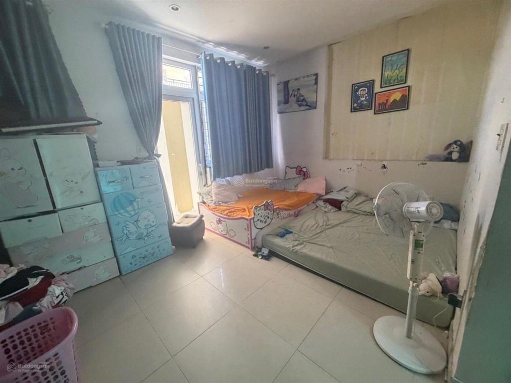 Nhà thông số vàng  5x19m đường 8m thông tìm năng tăng giá cao giá chỉ 9,7 tỷ còn thương lượng !