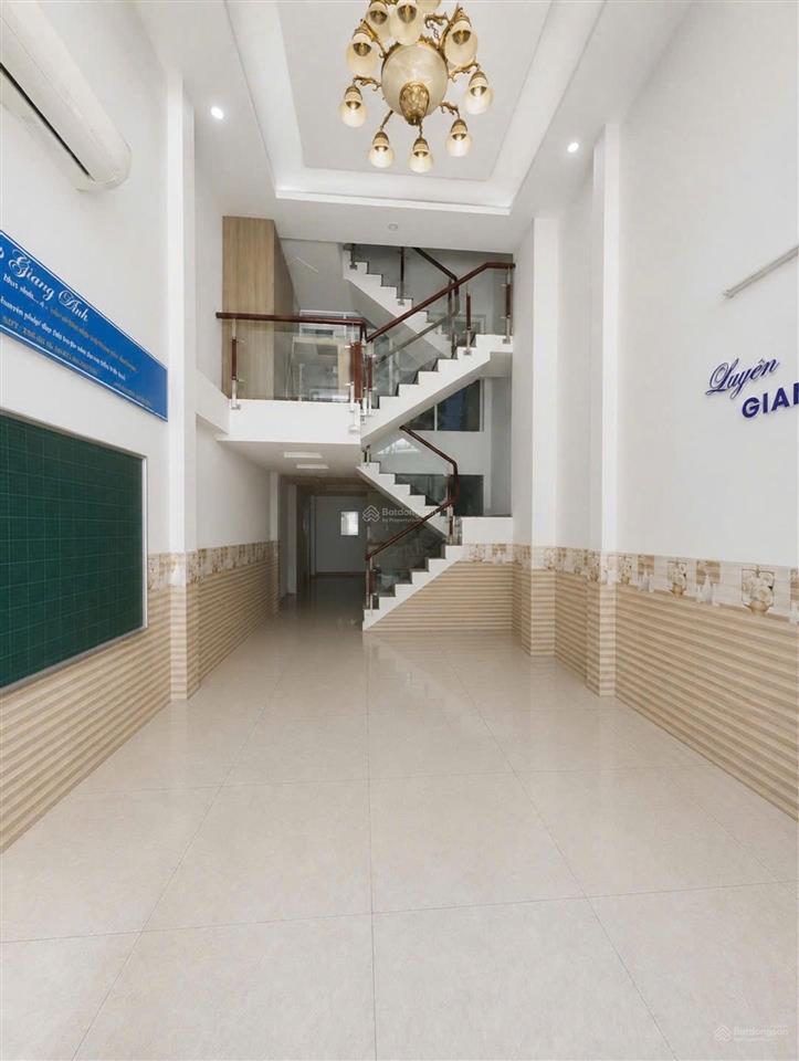 Bán nhà hẻm tải, 10m, nhà đúc 4 tấm, 688/ lê đức thọ p.15 q.gò vấp giá chỉ 8,6 tỷ.