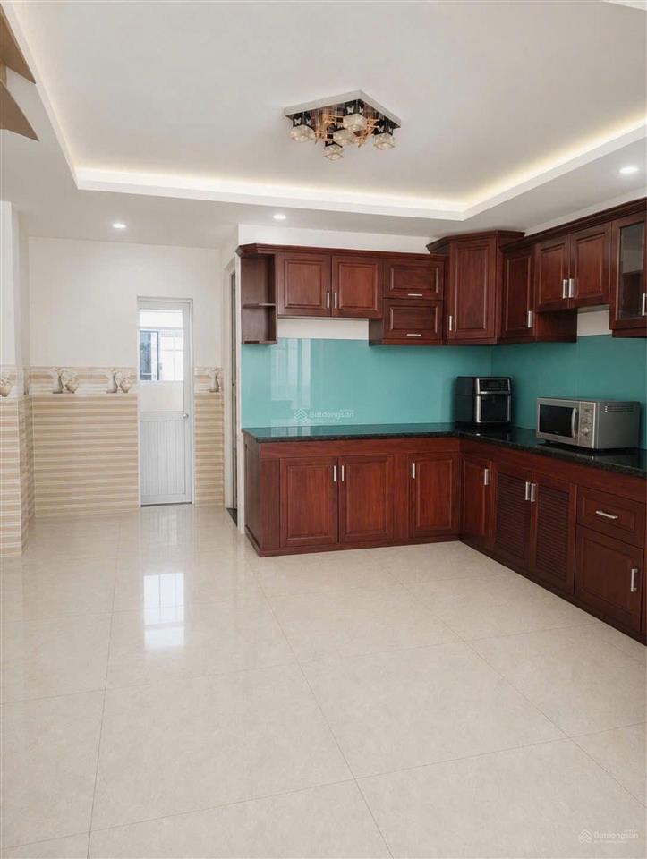 Bán nhà hẻm tải, 10m, nhà đúc 4 tấm, 688/ lê đức thọ p.15 q.gò vấp giá chỉ 8,6 tỷ.