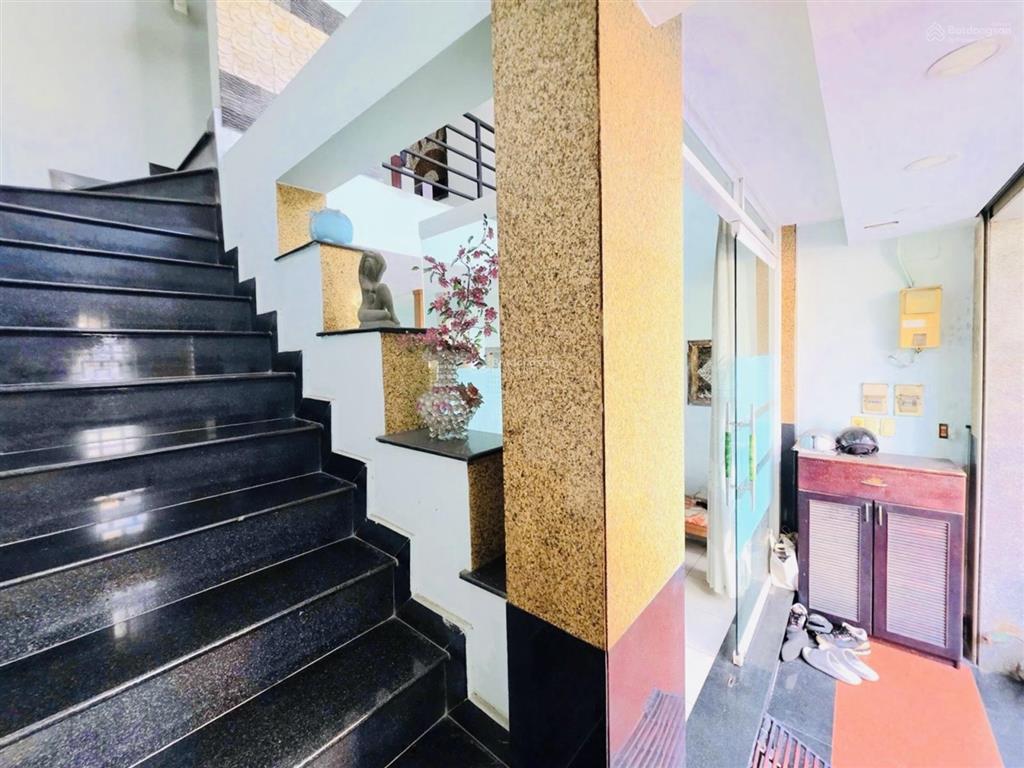Siêu phẩm 5 tầng khu dân trí cao hẻm 8m lê đức thọ gò vấp dt 4.5 x 19m 81m2  giá chỉ 8,6 tỷ.