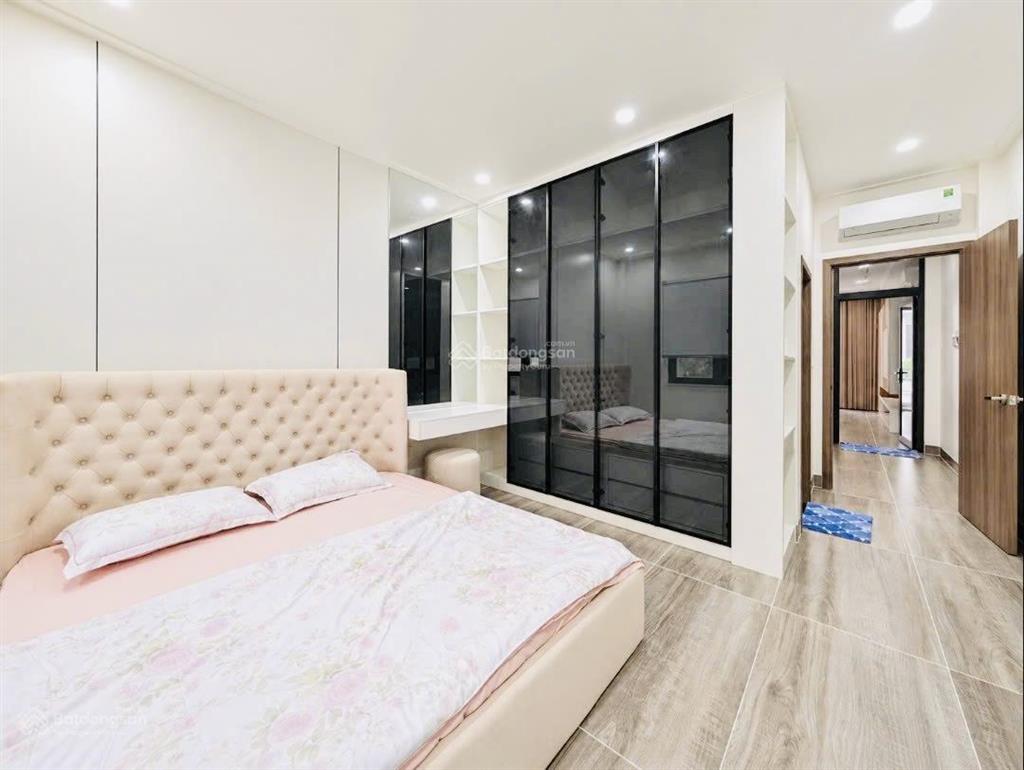 Nhà khu đồng bộ 85 căn osimi  hẻm 8m thông xe tải dt 4m x 16m  4 tầng full nội thất  giá 11ty