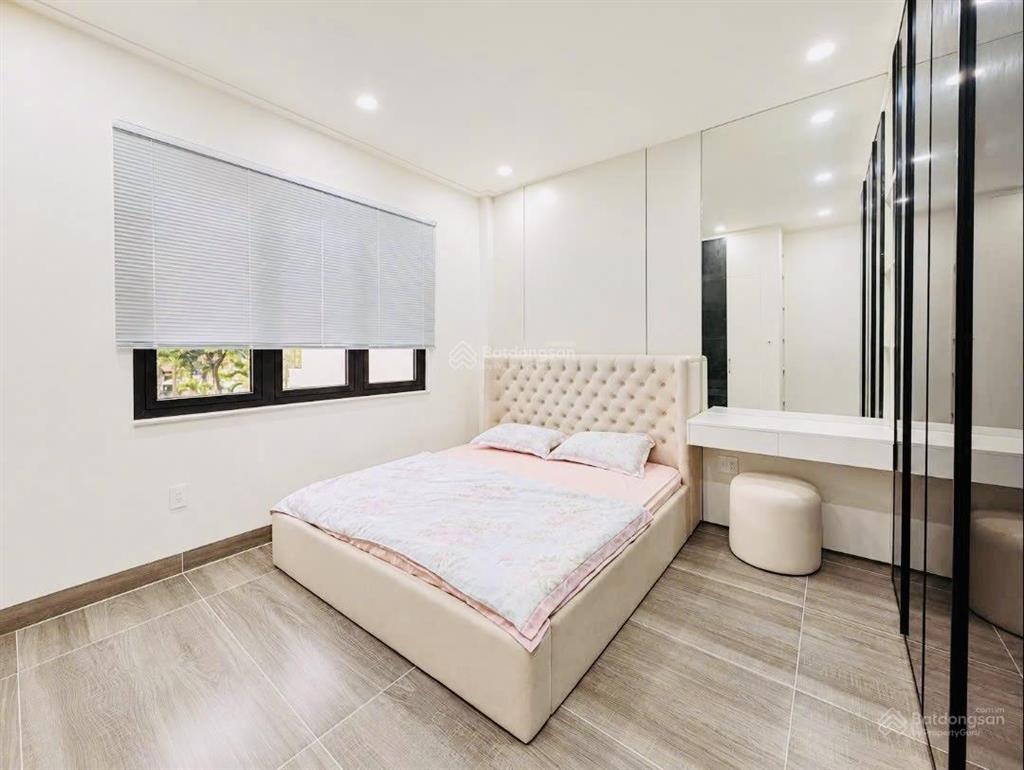 Nhà khu đồng bộ 85 căn osimi  hẻm 8m thông xe tải dt 4m x 16m  4 tầng full nội thất  giá 11ty