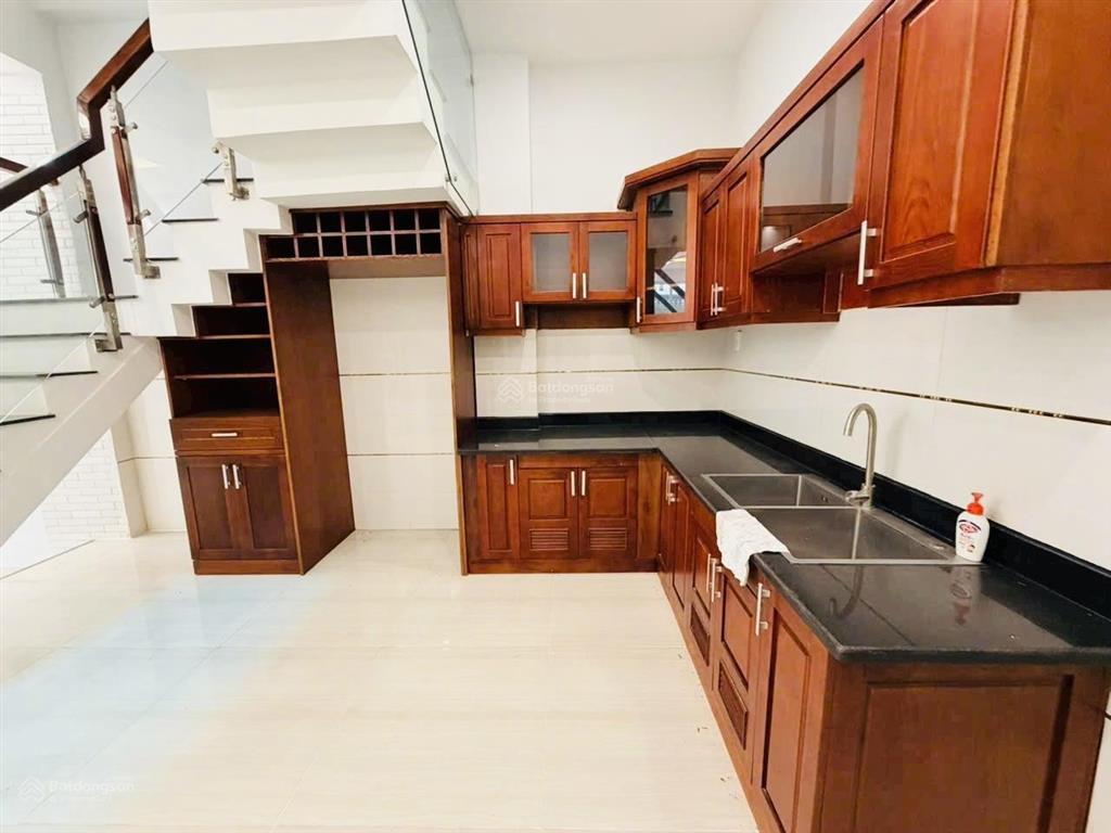 Nhà hxh 5m  vị trí đẹp  thẳng 1 trục gần mặt tiền  nhà mới dt 4m x 12m  4 tầng  chỉ hơn 7ty