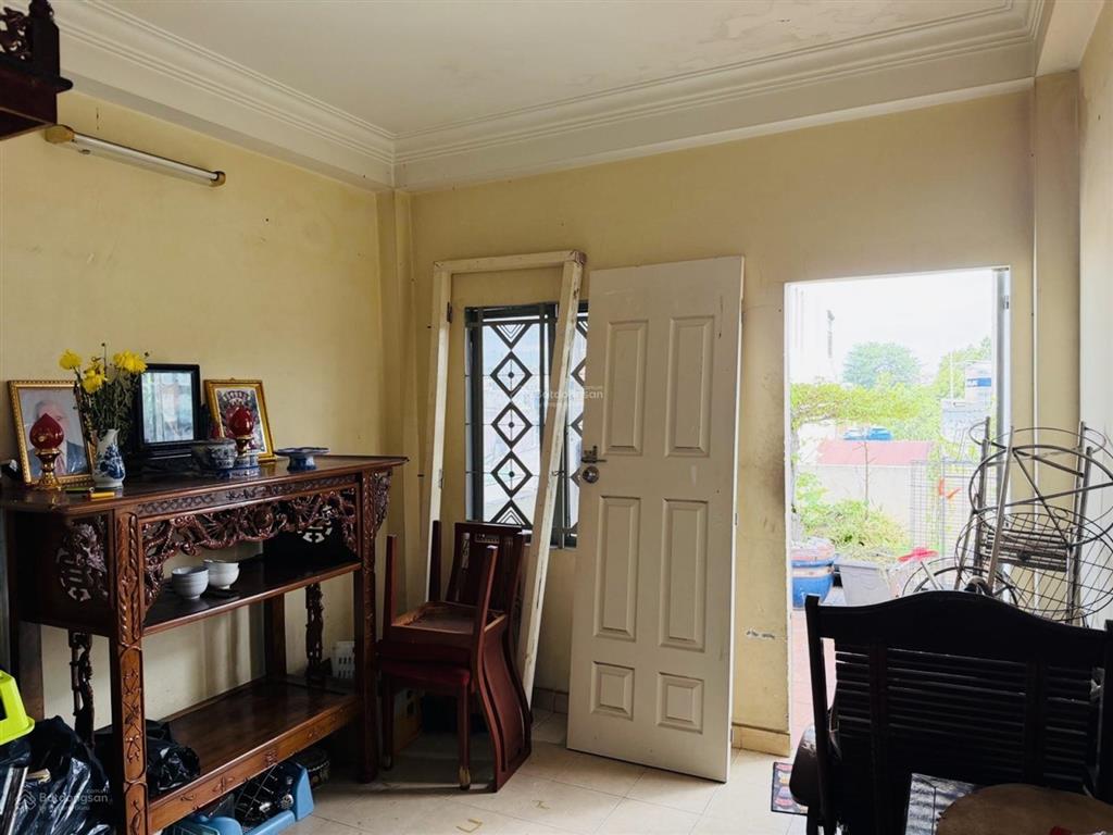 Nhà mặt tiền đường số 5 ngang 4,5x 17m cn 64 m2  4 tầng vị trí doanh tốt giá chỉ 9.4 tỷ còn tl