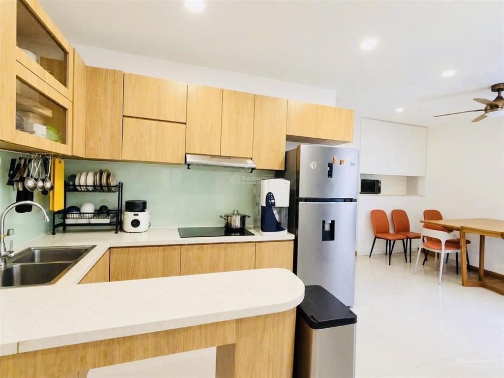 Bán biệt thự 7,8 tỷ  dt 8x14m2, công nhận 99,6m2  nguyễn văn đậu  p.11, bình thạnh gần quận 1.