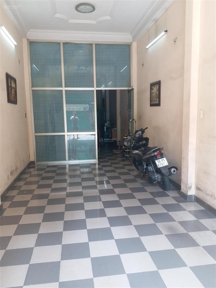 Cho thuê mặt bằng lương nhữ học q5, gần nguyễn trãi