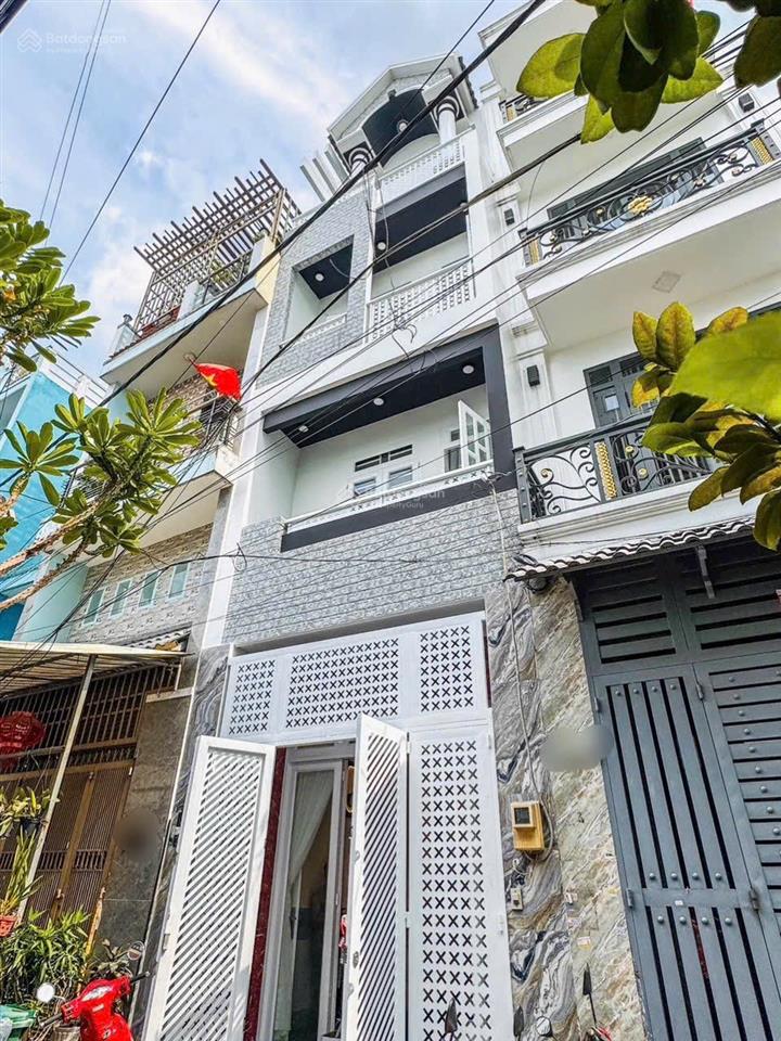 Nhà đẹp 4 tầng ful nội thất đường ô tô  trung tâm bình tân  chỉ hơn 6 tỏi