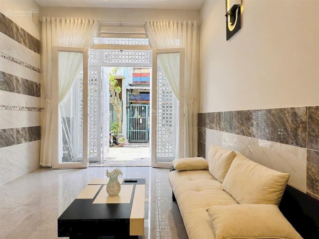 Nhà đẹp 4 tầng ful nội thất đường ô tô  trung tâm bình tân  chỉ hơn 6 tỏi