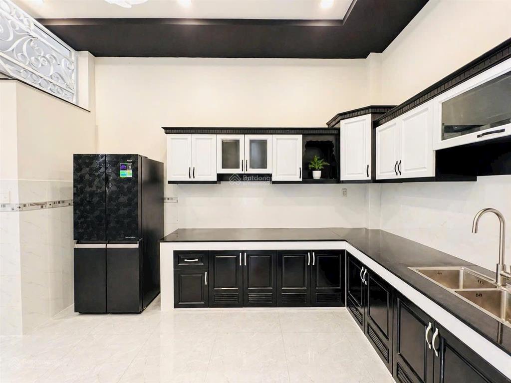 Nhà đẹp 4 tầng ful nội thất đường ô tô  trung tâm bình tân  chỉ hơn 6 tỏi