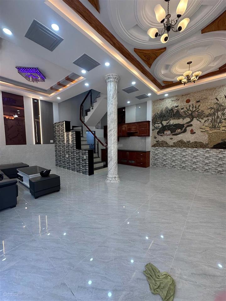 Bán nhà 4 tầng ngay chợ bình thành, giáp tân phú, ngang lớn 8m, hẻm xe hơi chỉ nhỉnh 5 tỷ
