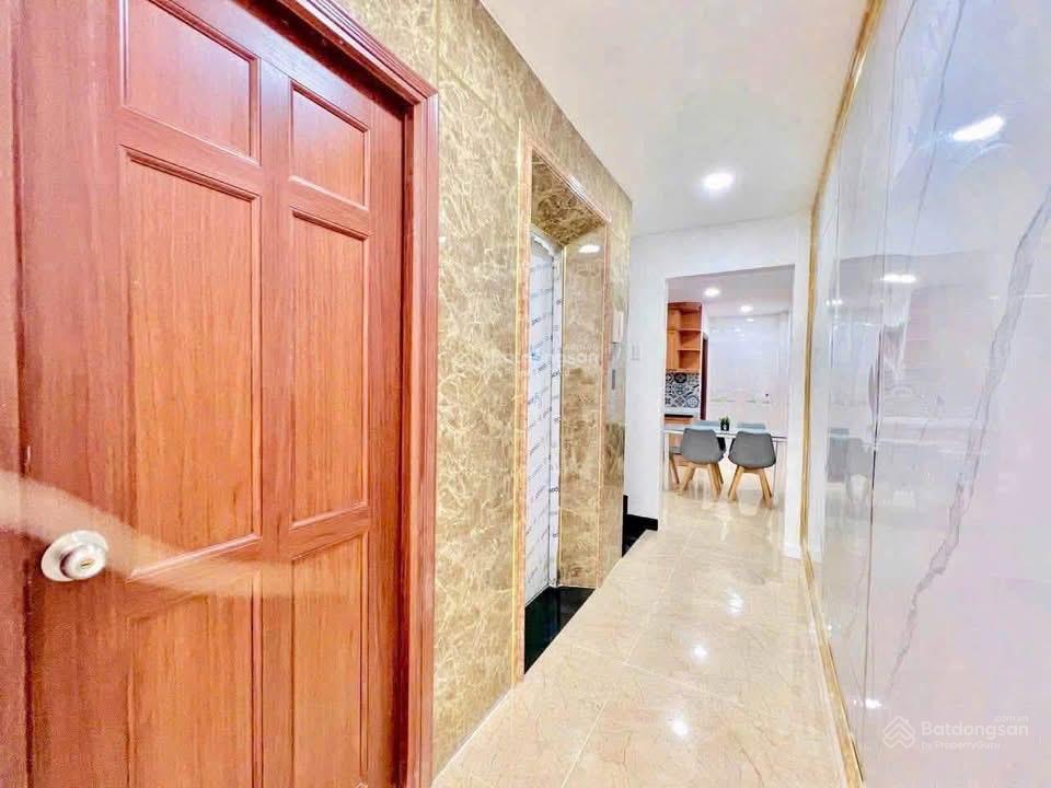 Căn hộ dịch vụ 1/tl10 giáp khu tên lửa ngay khu ponchen, nhà 5 tầng 8pn, chỉ 6 tỷ nhỉnh xíu xiu