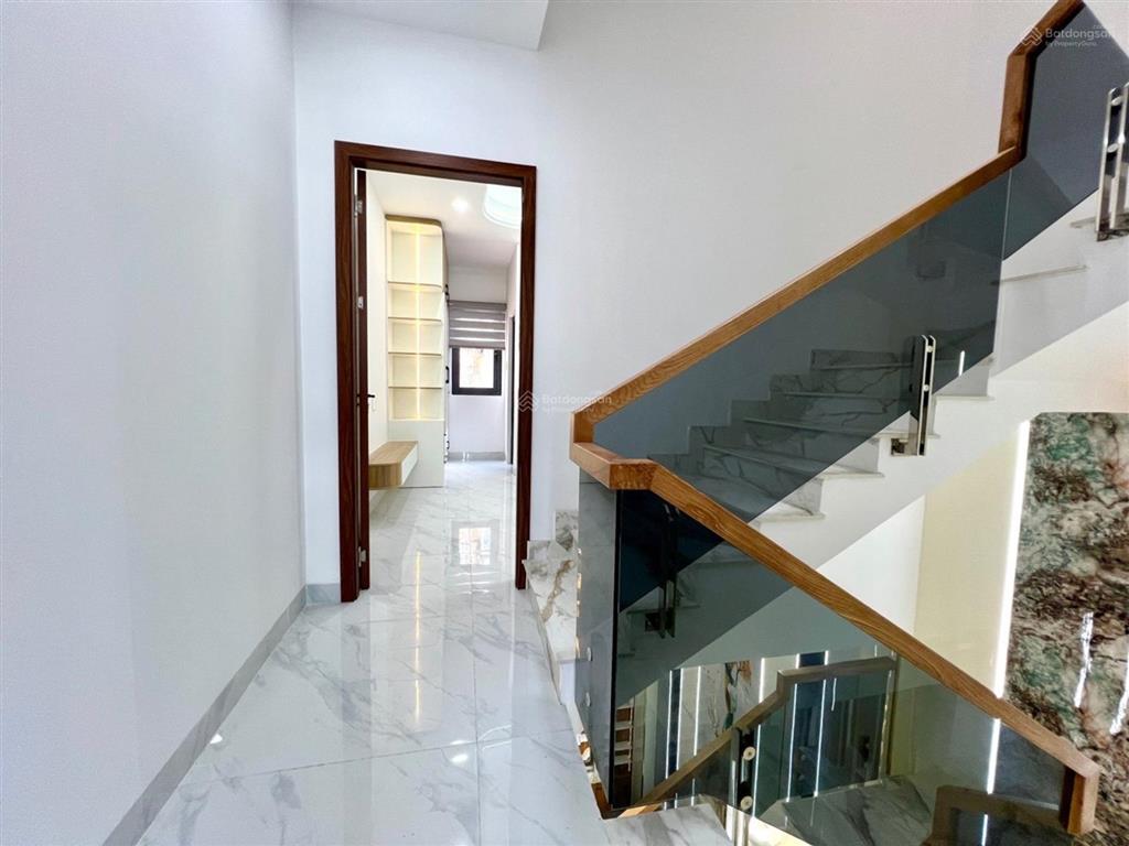 Siêu phẩm 5 tầng full nội thất tân kỳ tân quý, giáp tân phú, hẻm xe hơi thông nhỉnh 7 tỷ