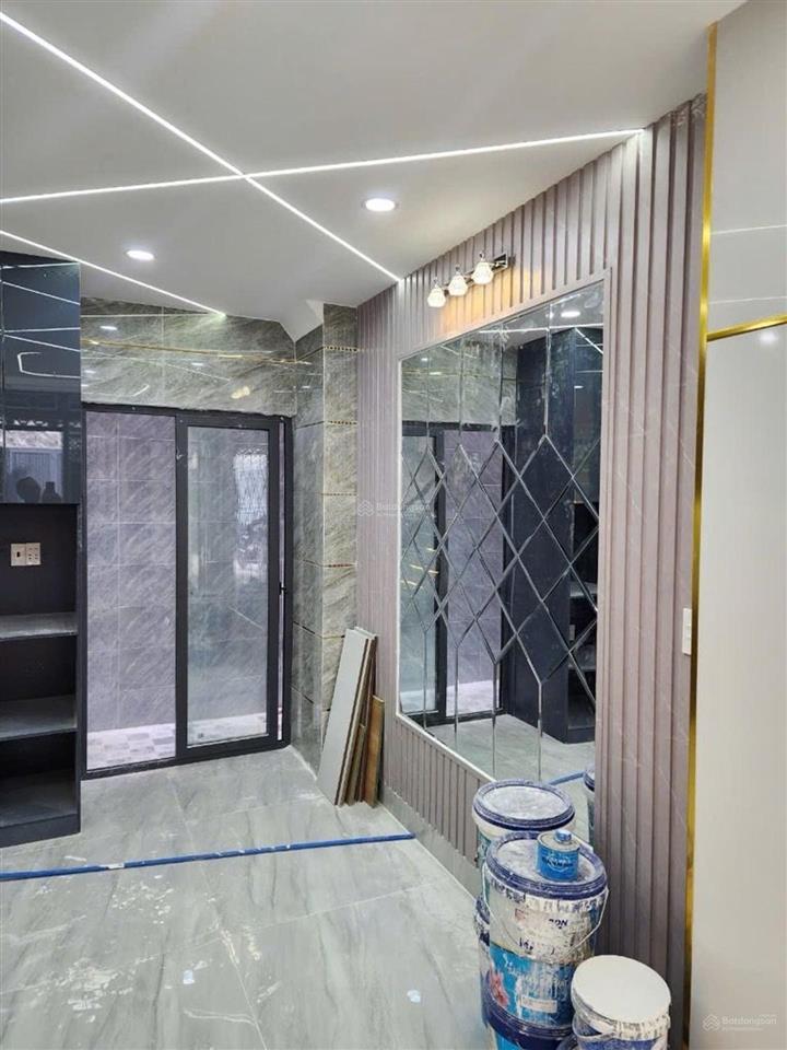 Khu vip lê văn quới gấp bán nhà 5 tầng full nội thất, ngang gần 5m hẻm xe hơi chỉ 7 tỷ hơn xíu