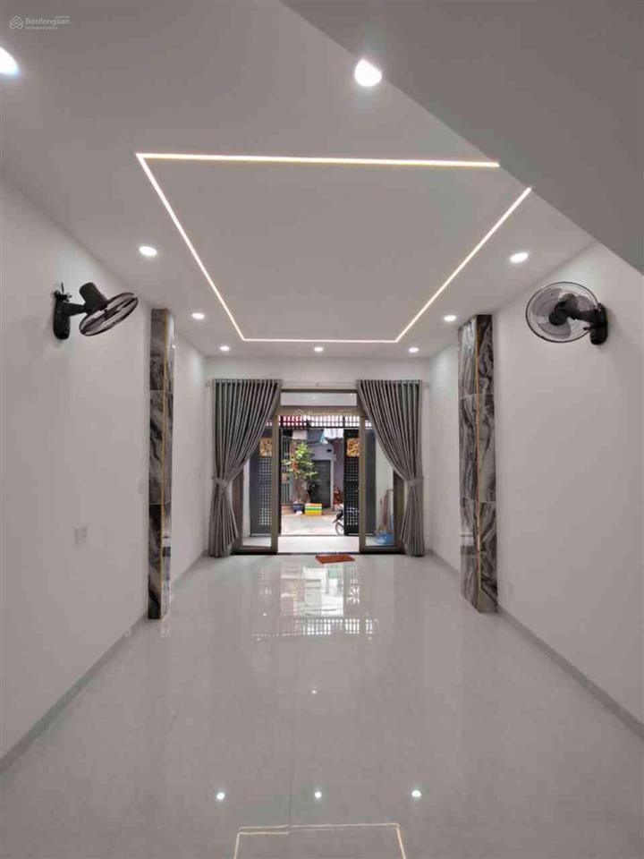 Gấp bán nhà 3 tầng ngay chợ gò xoài, 64m2 (4x16m), shr, hẻm xe hơi chỉ nhỉnh 7 tỷ