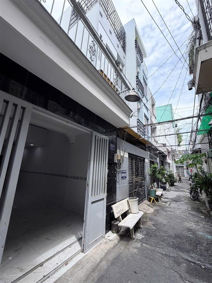 Bán nhà tân phú tân kỳ tân quý, 2 tầng 50m2 chỉ hơn 4 tỷ sổ hồng riêng, công chứng nhanh