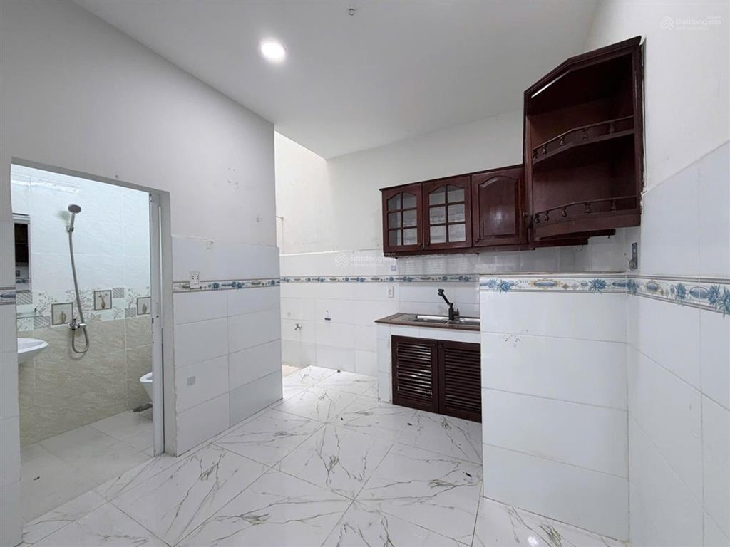 Bán nhà tân phú tân kỳ tân quý, 2 tầng 50m2 chỉ hơn 4 tỷ sổ hồng riêng, công chứng nhanh