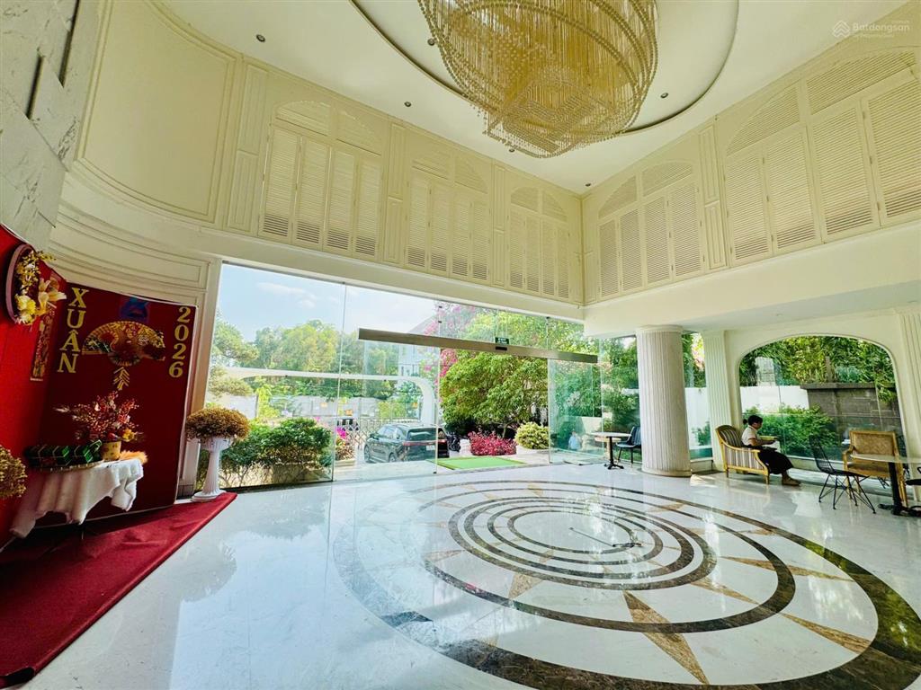 Cho thuê tòa nhà diện tích hơn 3000m2 trung tâm an khánh, quận 2