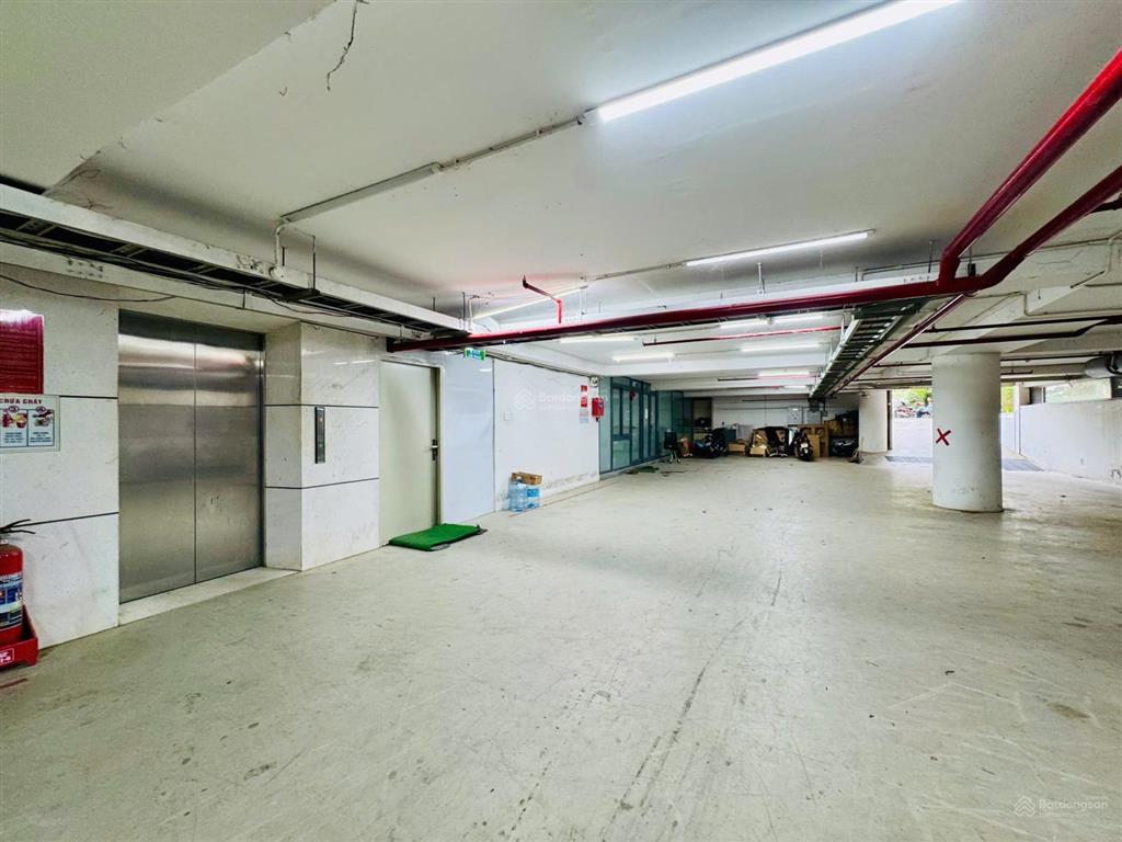 Cho thuê tòa nhà diện tích hơn 3000m2 trung tâm an khánh, quận 2
