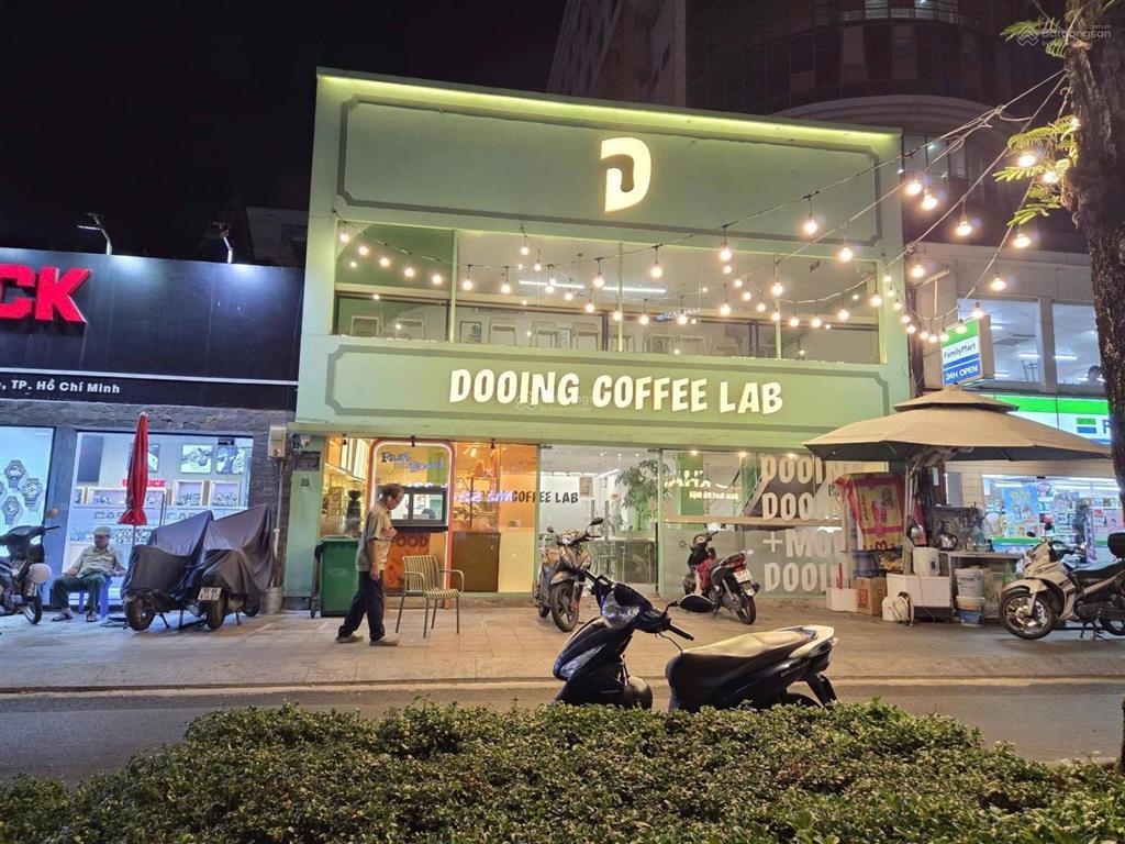 Mặt bằng kinh doanh trung tâm quận 5  diện tích sử dụng lên tới 200m²