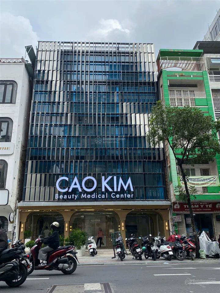 Cho thuê nguyên tòa ngay trung tâm quận 1  diện tích 700m2