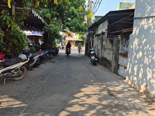 $$ bán nhà 1/ ra đường lê trọng tấn $$