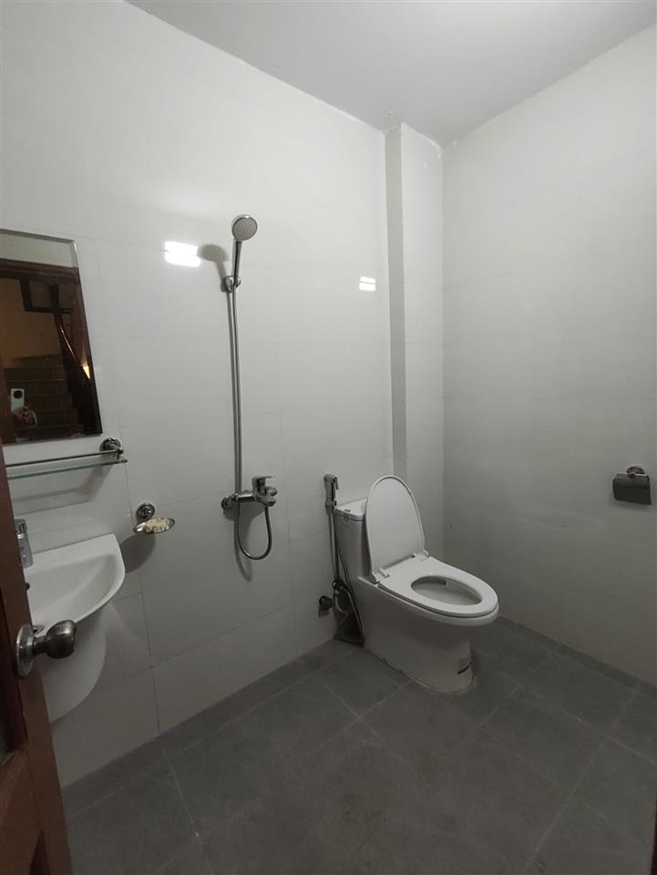 MỘT CĂN PHÚ THƯỢNG HIẾM VÌ ĐẤT RỘNG, THOÁNG CẢ TRƯỚC SAU