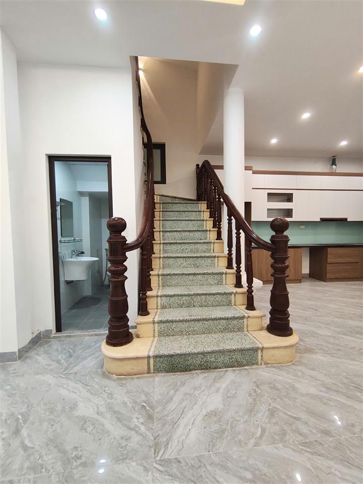 MỘT CĂN PHÚ THƯỢNG HIẾM VÌ ĐẤT RỘNG, THOÁNG CẢ TRƯỚC SAU