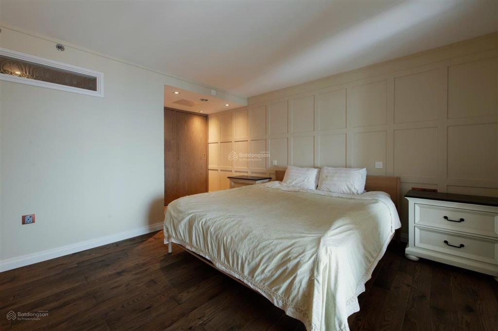 Chính chủ cho thuê gấp căn hộ duplex 1pn tại pentstudio 699 lạc long quân, tây hồ