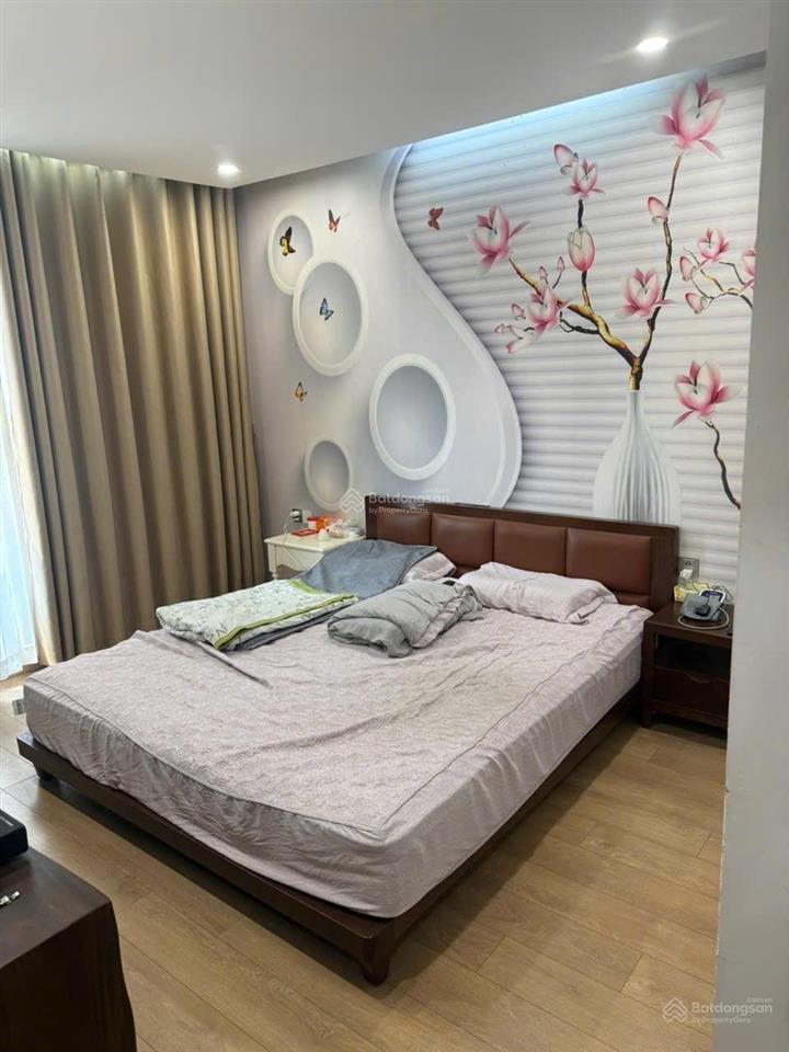 Chính chủ cần bán gấp căn hộ tại cc 6th element 2pn  60m2, giá siêu tốt