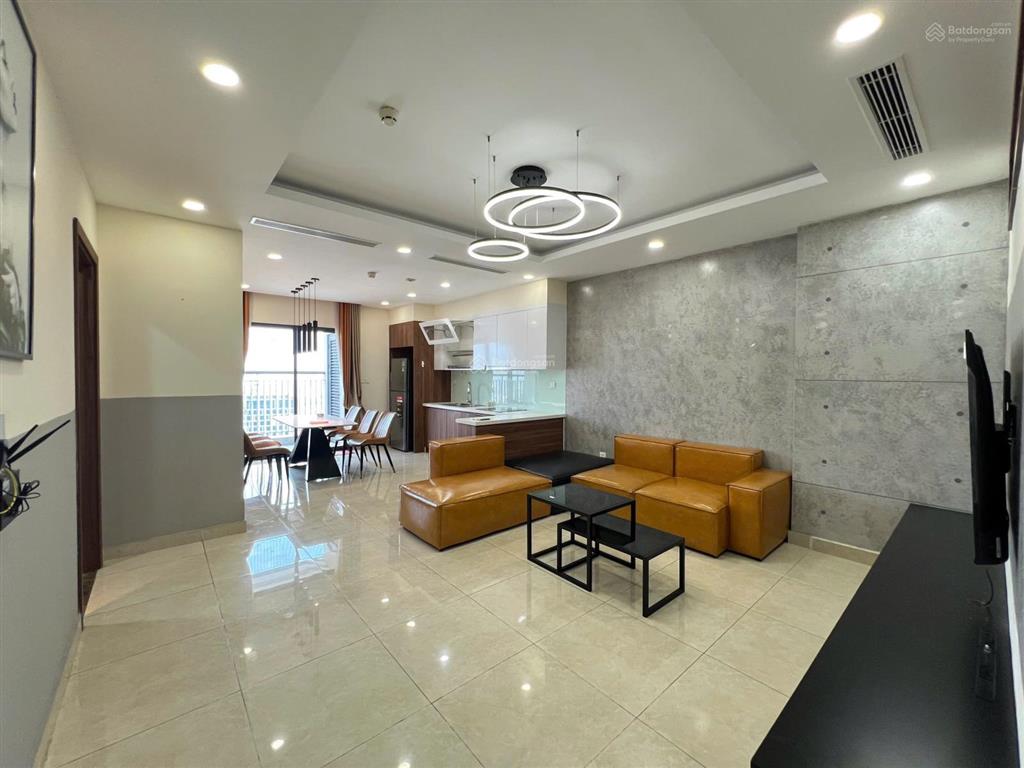 Cho thuê căn 3pn golden park tower, giá thuê chỉ từ 18 triệu, đầy đủ nội thất, xách vali vào ở ngay