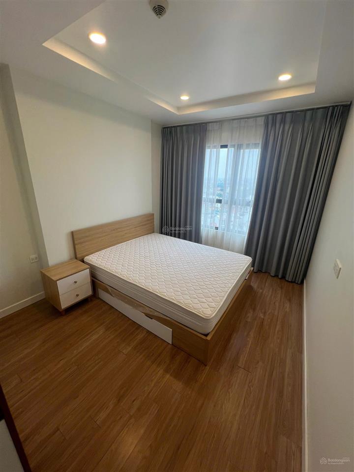 Em cần bán căn hộ 2pn, 2wc tại kosmo tây hồ, giá 7 tỷ, 78m2, tầng trung, view thoáng