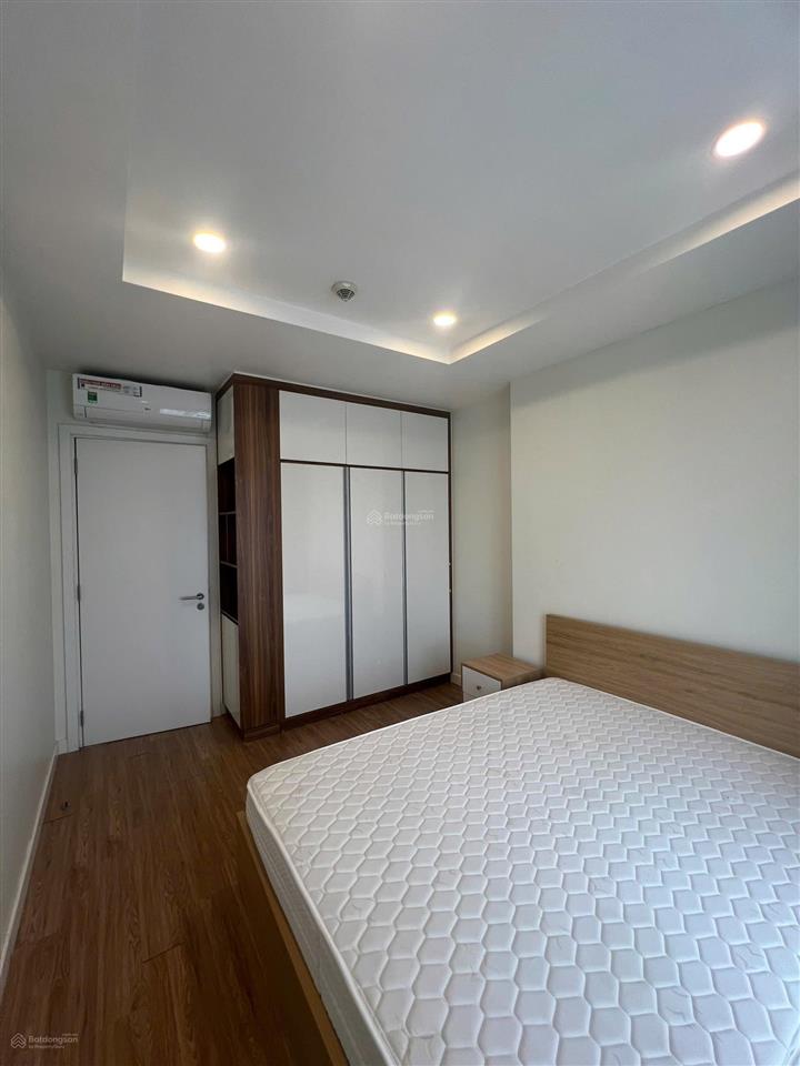 Em cần bán căn hộ 2pn, 2wc tại kosmo tây hồ, giá 7 tỷ, 78m2, tầng trung, view thoáng