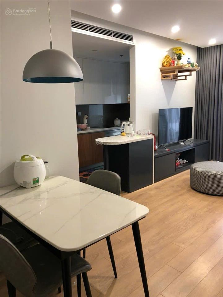 Cho thuê cc 1pn, 1wc, 60m2, giá 14 triệu / tháng tại 6th element, xuân la, tây hồ, hà nội