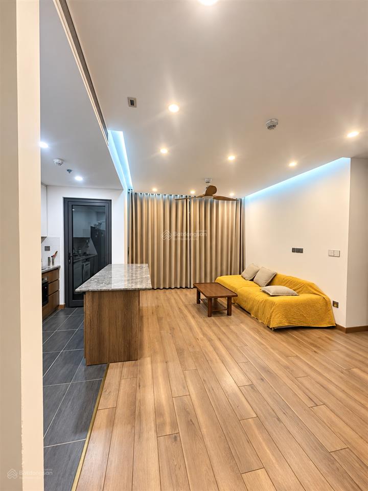 Chủ nhà gửi cho thuê căn 2pn rộng 83m2 tại 6th element tây hồ, giá chỉ 16 triệu vnd, vào luôn