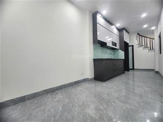 Bán gấp nhà xuân phương 42 m2 lô góc ô tô qua nhà 5,6 tỷ