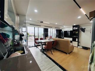 Bán gấp nhà phố nhổn 41m 6,6 tỷ ô tô đỗ cửa