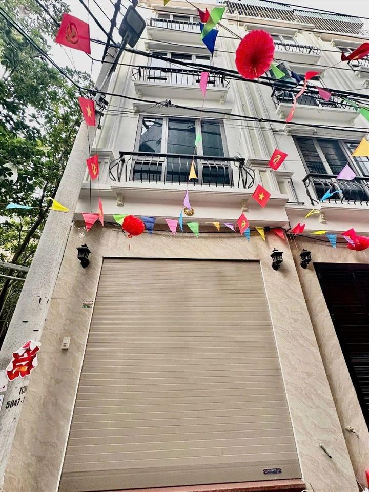 Lô góc lê đức thọ 56m ô tô qua cửa 10,5 tỷ 7 tầng thang máy
