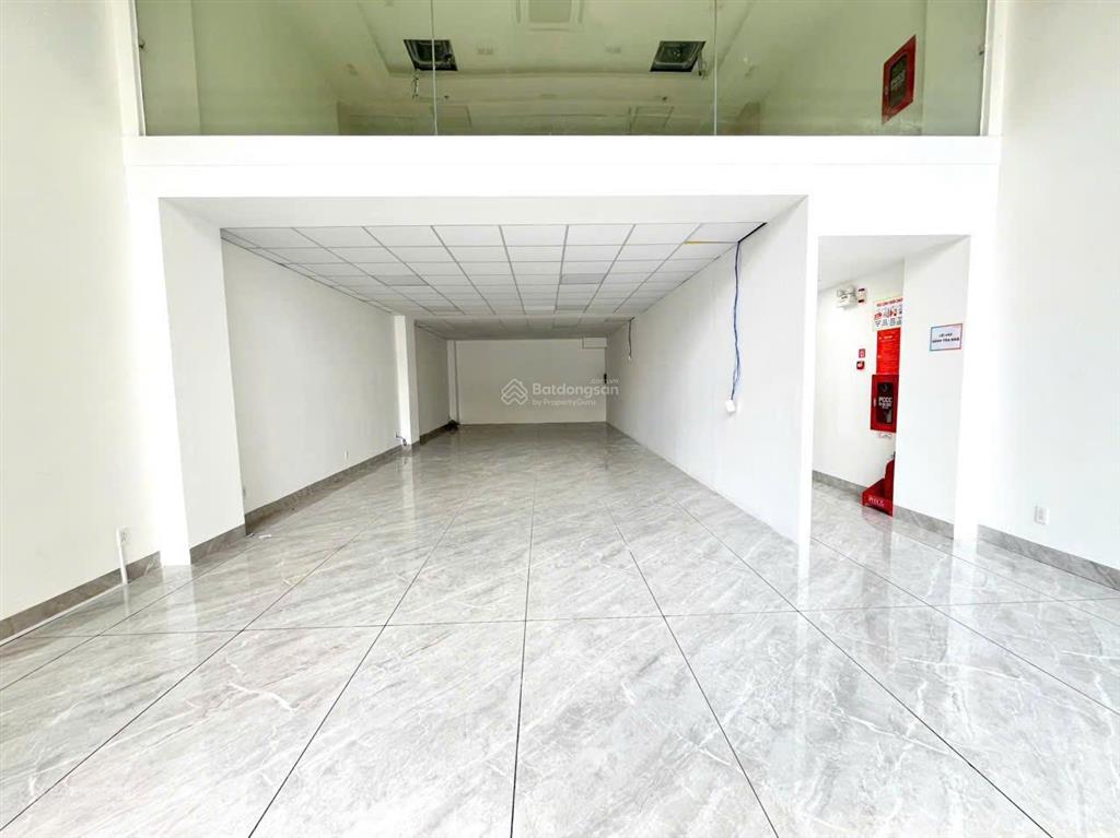 Mặt bằng văn phòng khu dân trí cao mặt tiền đường lê văn duyệt