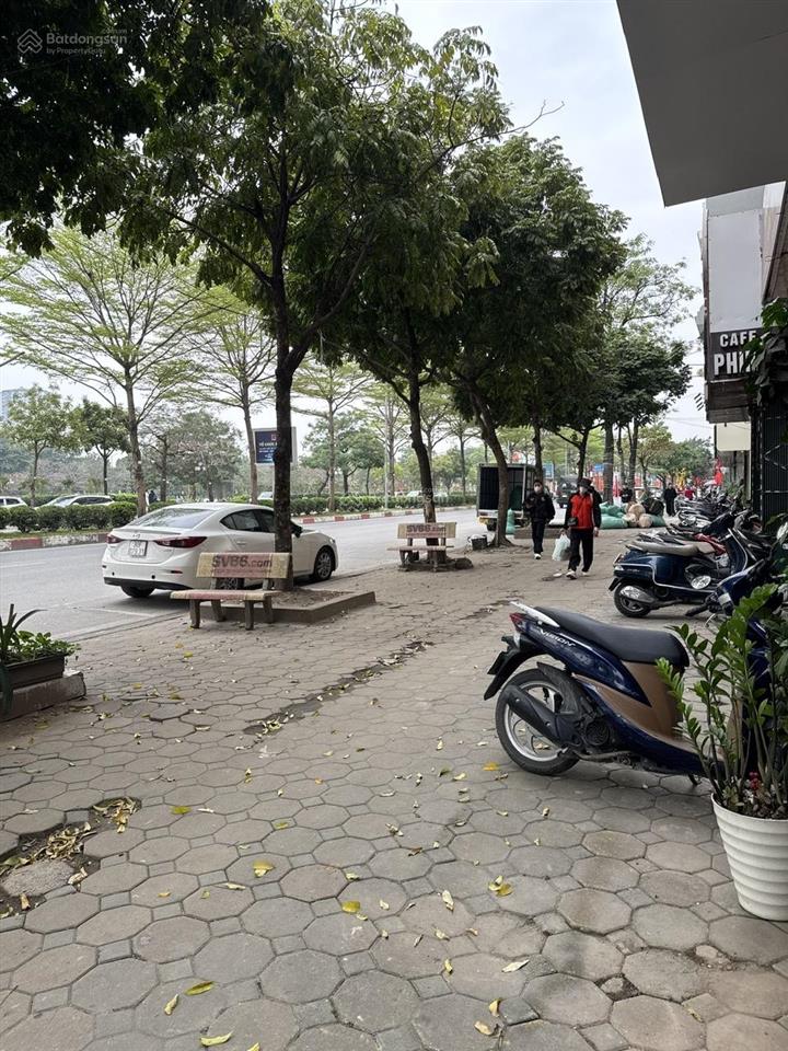 Bán nhà mặt phố chính chủ cầu giấy (giảm 5 tỷ)
