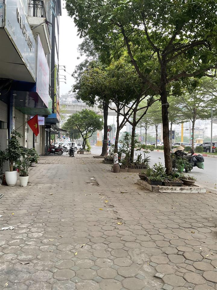 Bán nhà mặt phố chính chủ cầu giấy (giảm 5 tỷ)