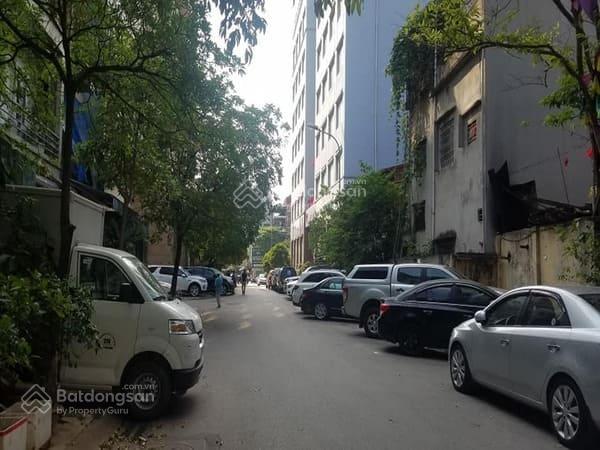 Liền kề vip  khu 181 phân lô bàn cờ nguyễn lương bằng