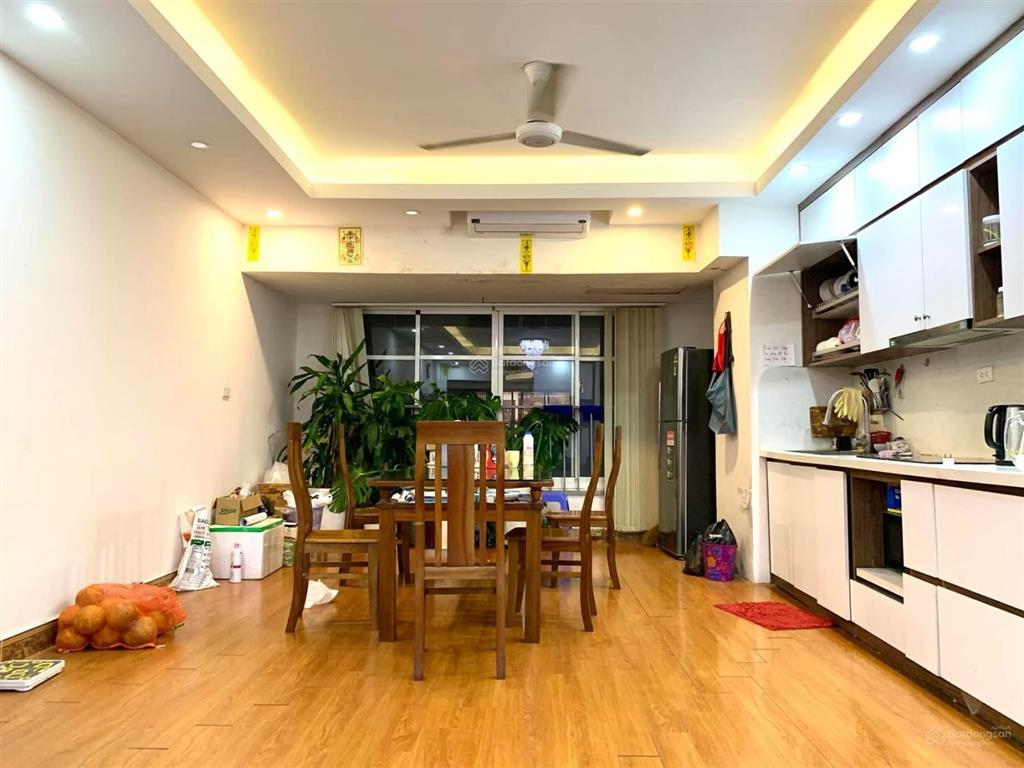 Căn hộ chung cư licogi13 khuất duy tiến 130m 3 ngủ 2wc